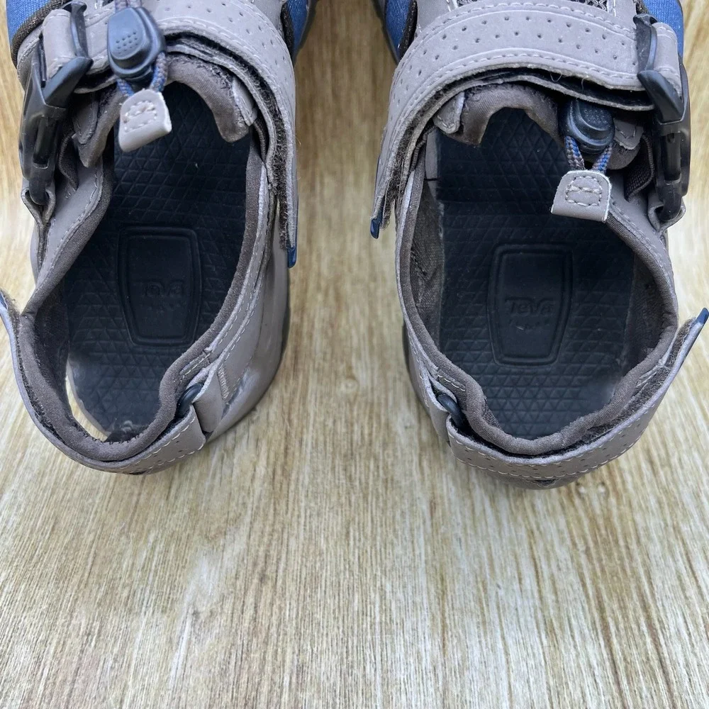Teva Omnium 2 Sandals Men's 8 Grey Blue Closed Toe Hiking Water Sport 1019180